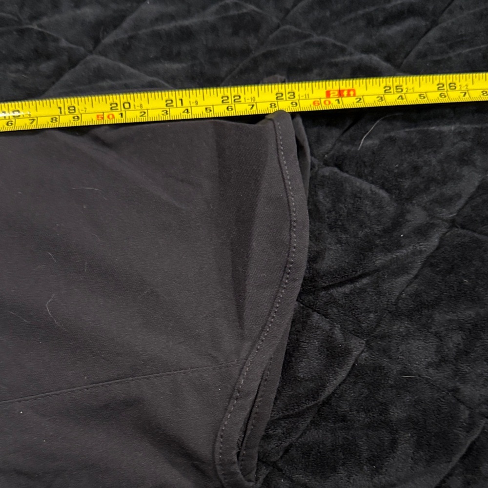 Columbia Black Cargo Capri Omnishield. - Picture 6 of 6